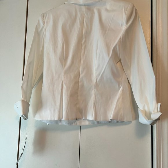 Caliendo - White Stretch Taffeta Mock Wrap Blouse w/Rhinestone Buckle - 10 - Picture 6 of 7